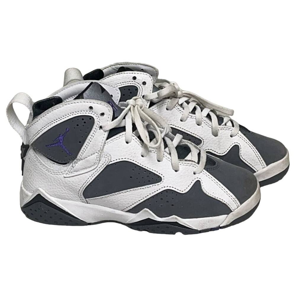 Big Boy Nike Air Jordan 7 Retro BG SZ 3.5Y White Gray Varsity Purple DJ2777-100
